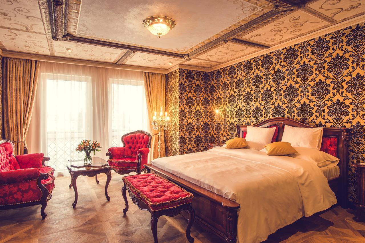 Hotel Florian Palace Jindřichův Hradec Exterior foto